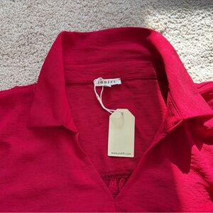 Great holiday blouse!!